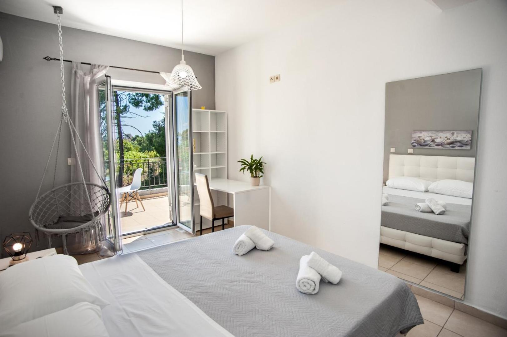 Gravanis Ir Home Pesádha Exteriör bild