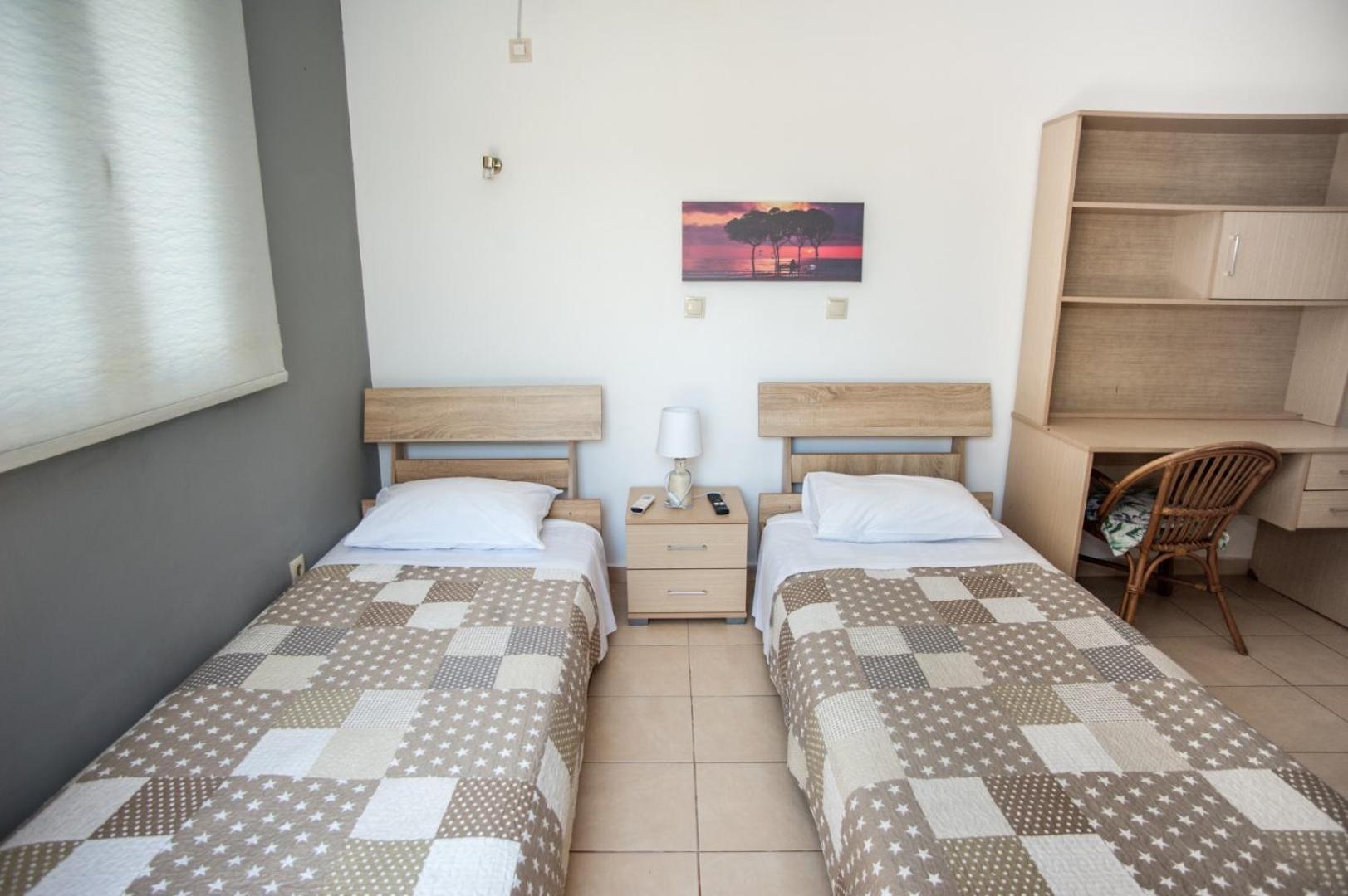 Gravanis Ir Home Pesádha Exteriör bild