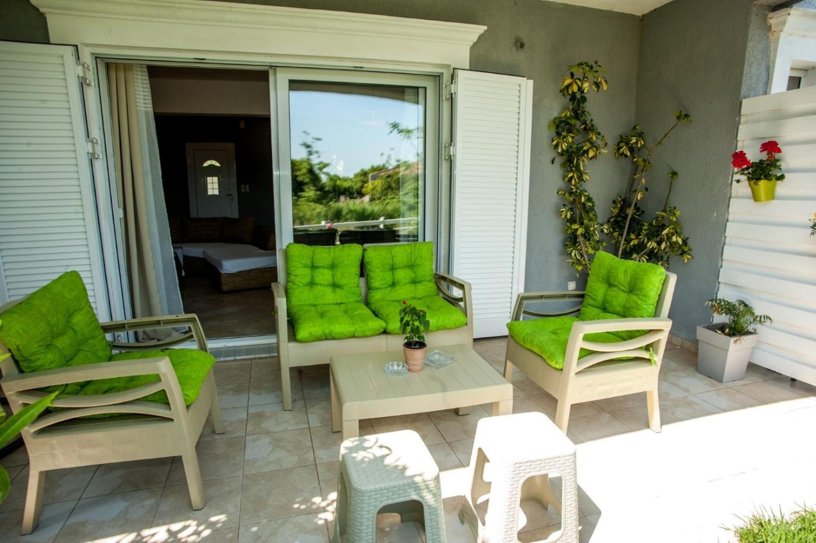 Gravanis Ir Home Pesádha Exteriör bild